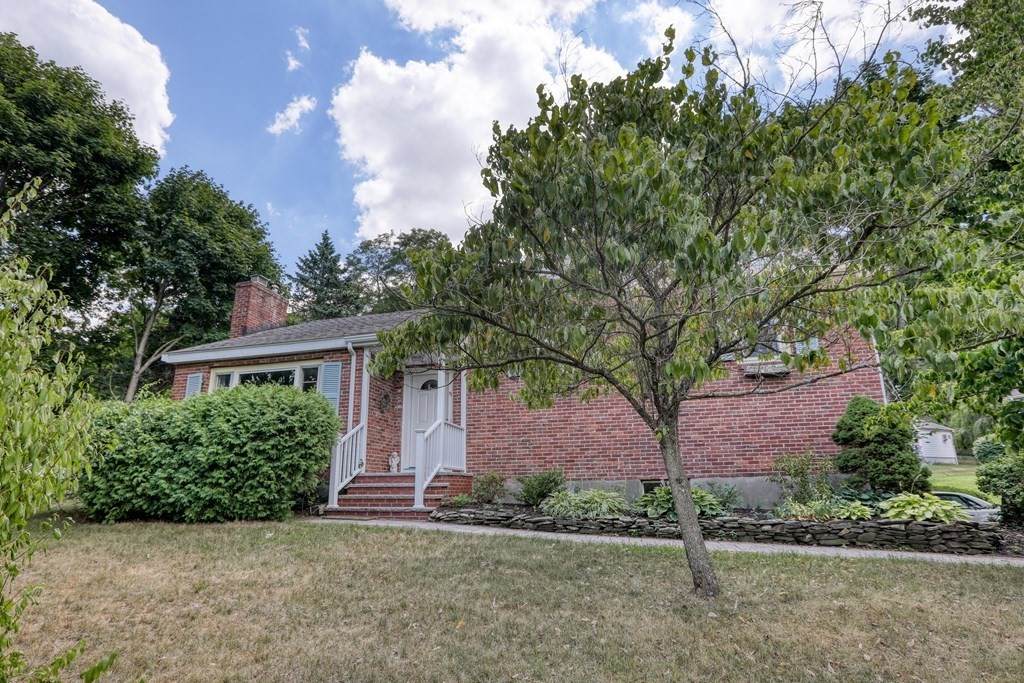 111 Elm St - Photo 1