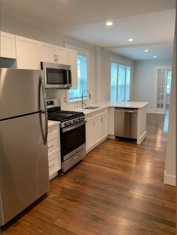 11 Roslyn Street - Photo 1