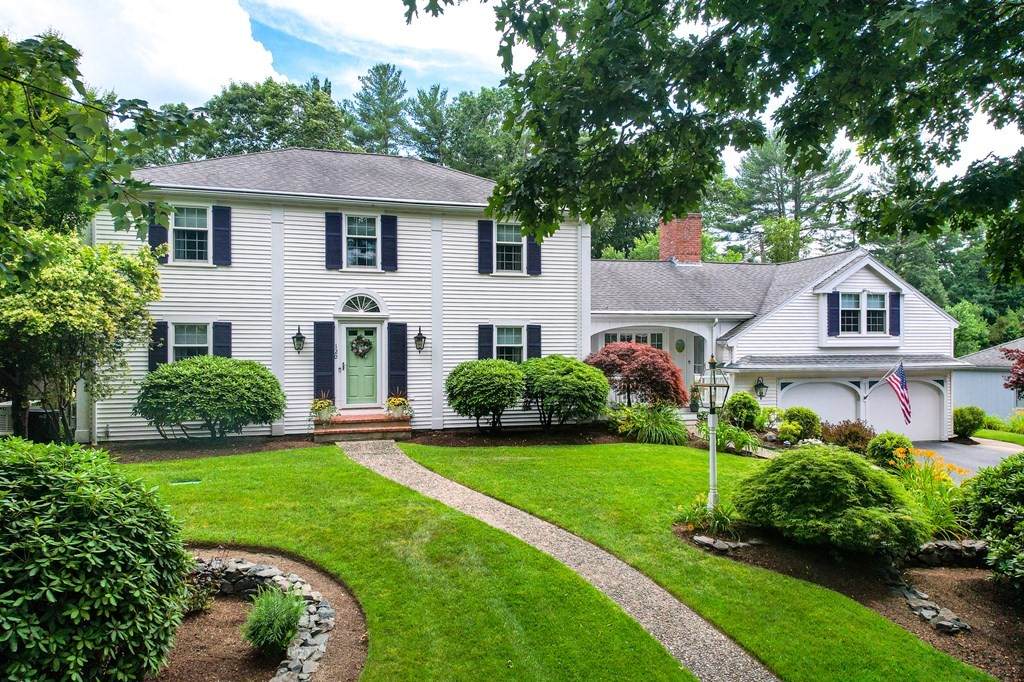 120 Eastway - Photo 1