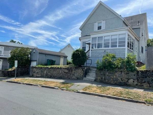 85 Webster St - Photo 1