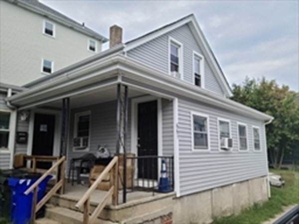 661 3rd St - Photo 1