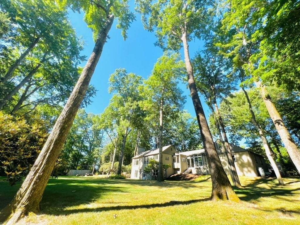 33 Red Gate Ln - Photo 1