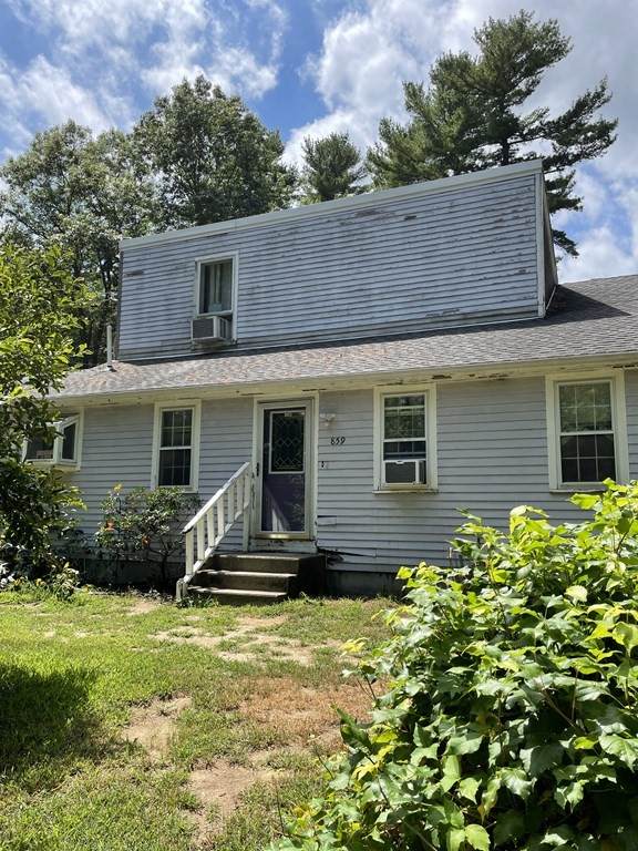 859 Auburn St - Photo 1