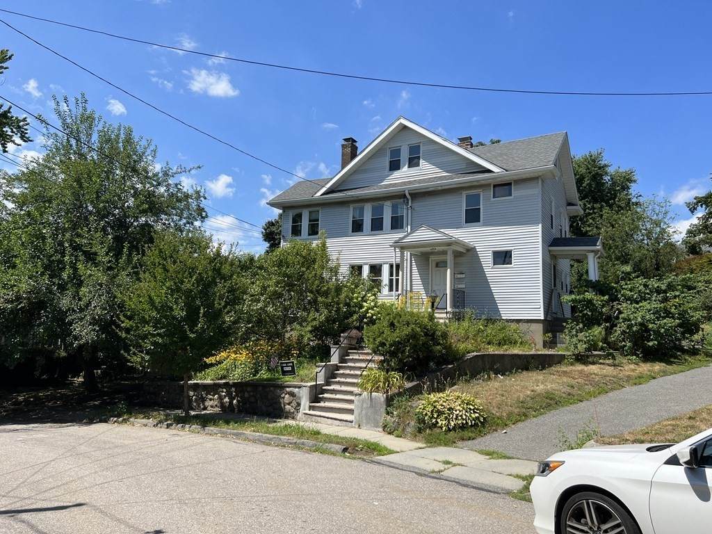 8 Amherst Road - Photo 1