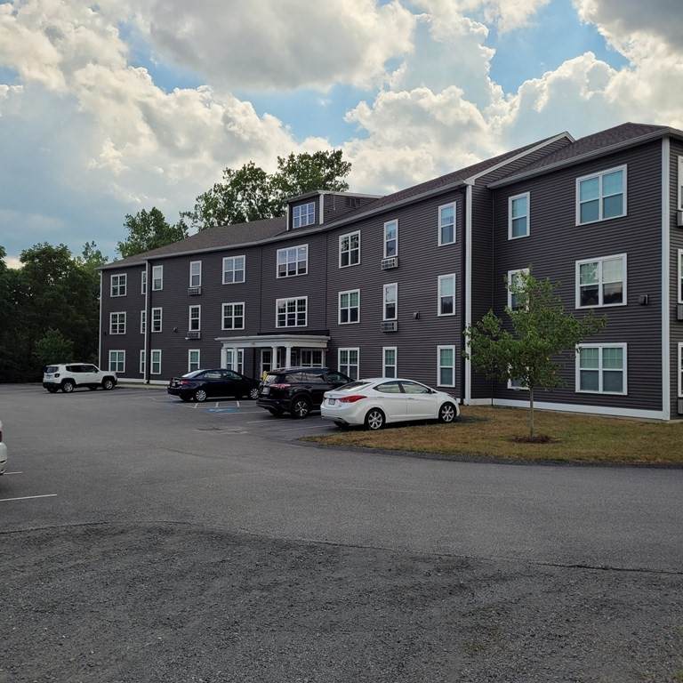 130 Spring St - Photo 1