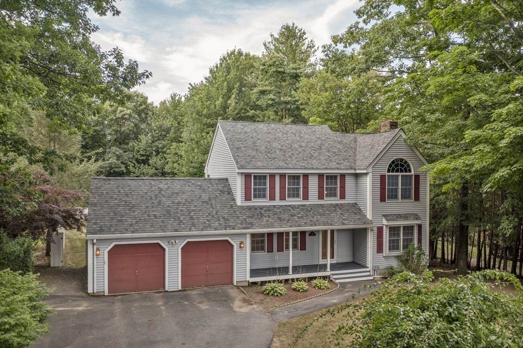 341 Hill St - Photo 1