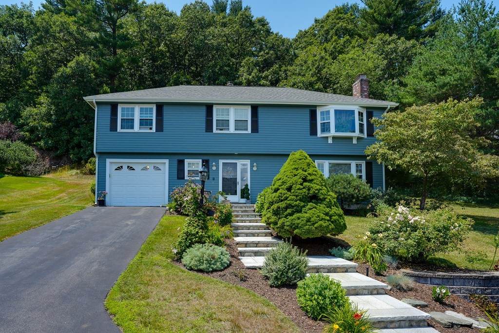 9 Julia Connors Dr - Photo 1