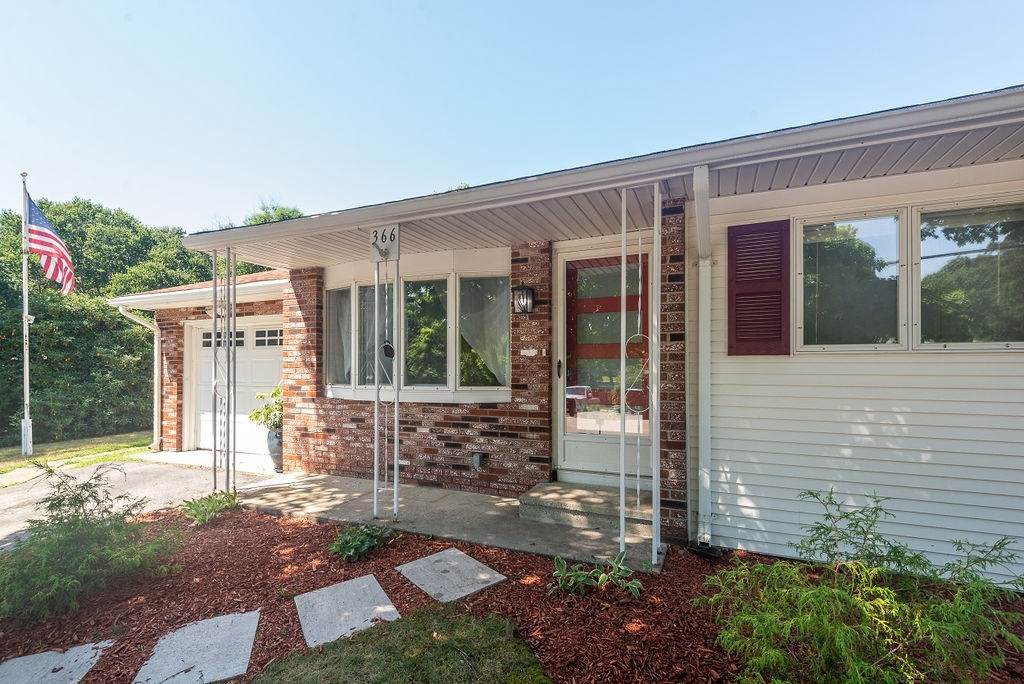 366 Mendon Road - Photo 1