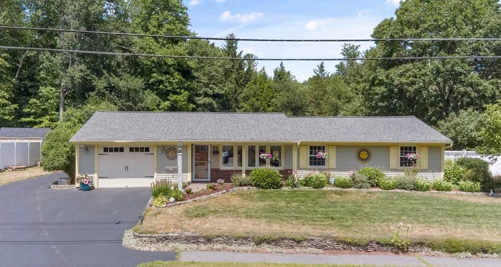 10 Bradford Rd - Photo 1