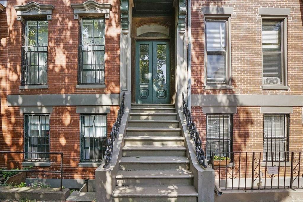 15 Milford Street - Photo 1