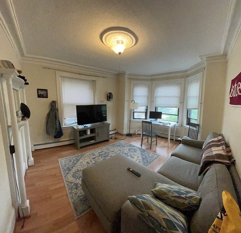 309 West Broadway - Photo 1