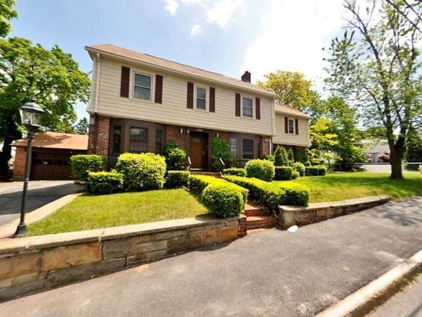 230 Plantation Street - Photo 1