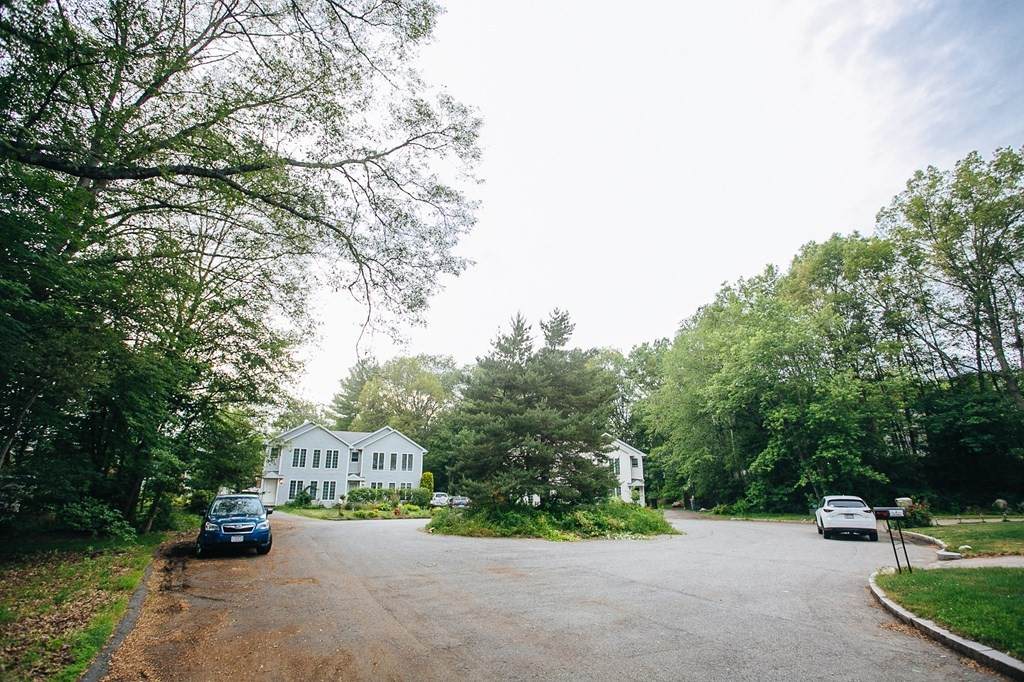 17 Stillman Circle - Photo 1