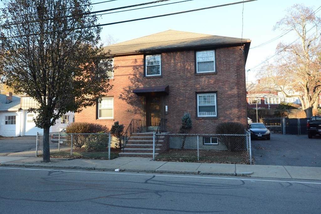 97 Copeland St - Photo 1