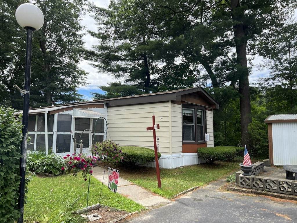 21 Fair Lane - Photo 1