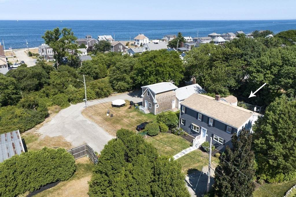10 Bradford Avenue - Photo 1