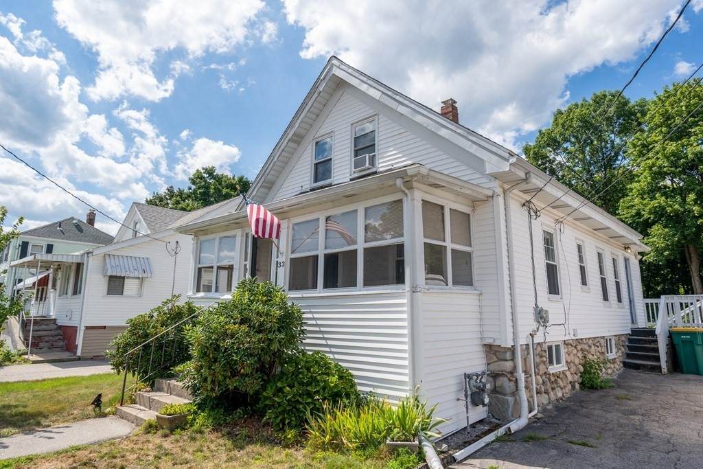 33 North Ave - Photo 1