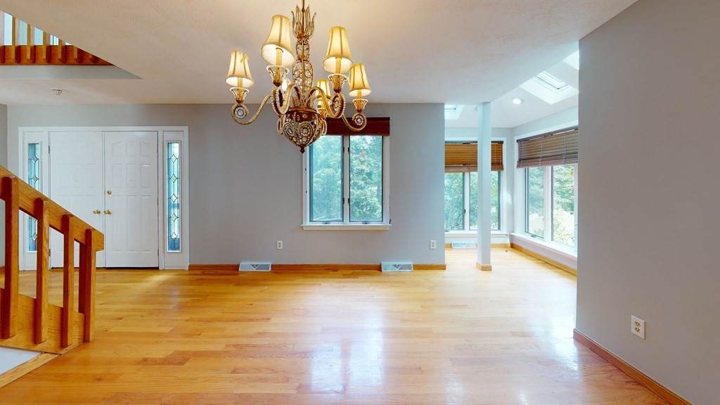 175 Beechwood Dr - Photo 1