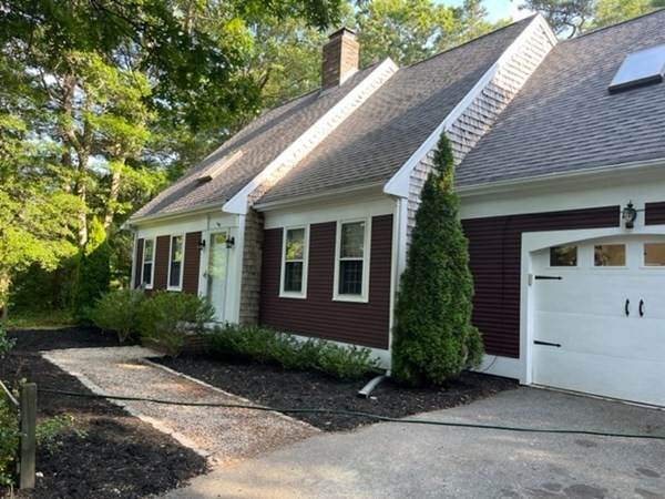 5 Holiday Ln - Photo 1