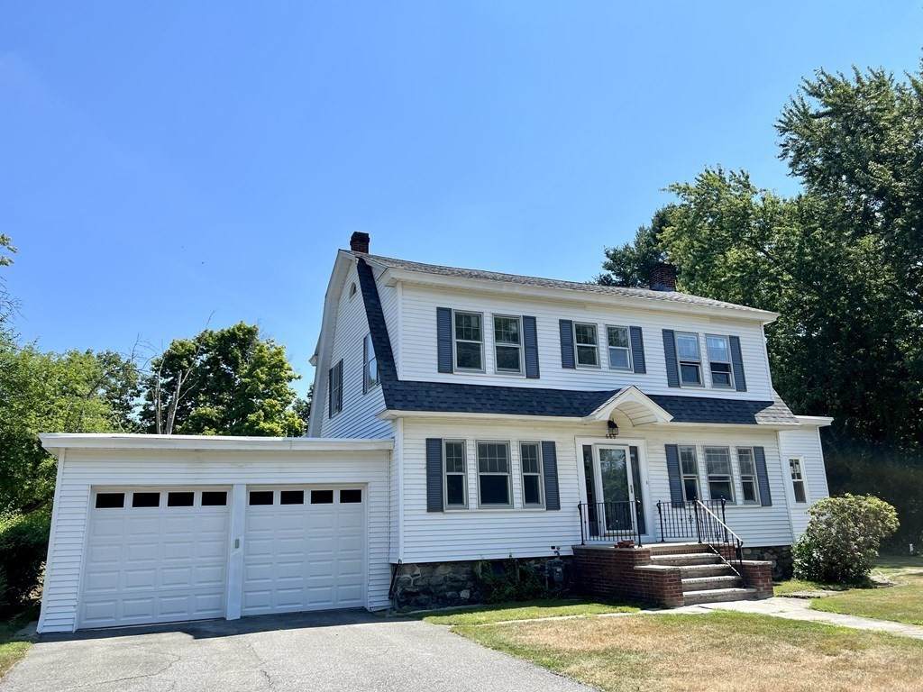 689 Jackson Street - Photo 1