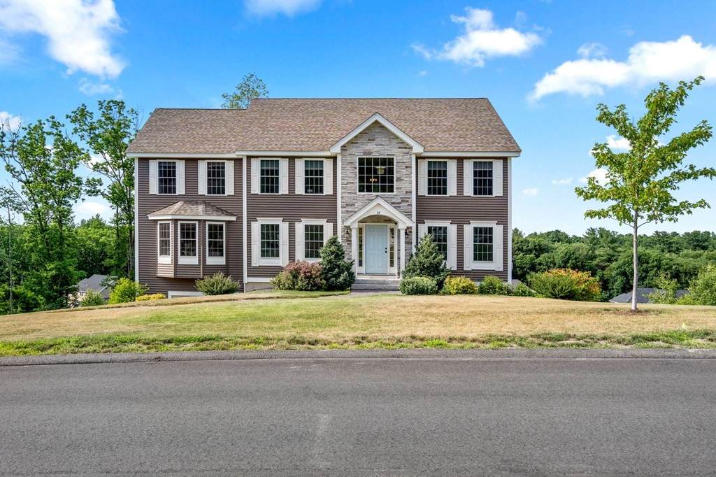 14 Beechwood Rd - Photo 1