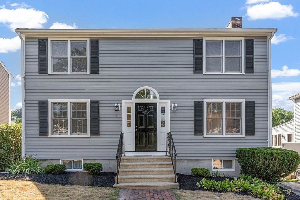 54 Emmeline Ave - Photo 1