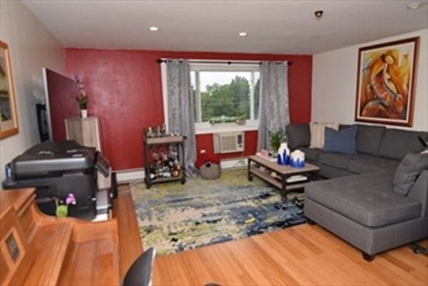 215 Winter Street - Photo 1