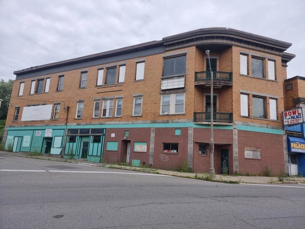 110 Cleghorn St - Photo 1