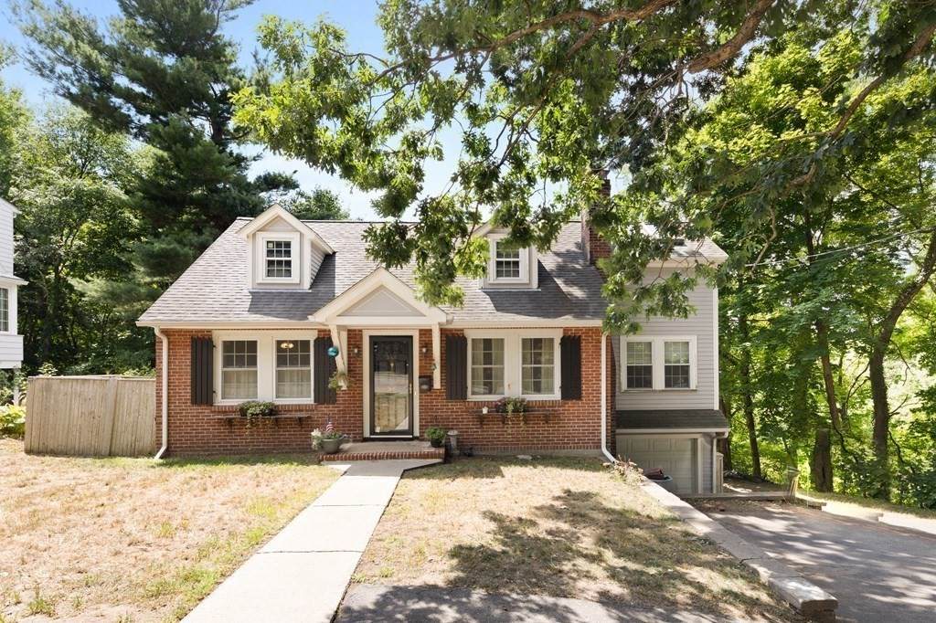 340 Lowell Street - Photo 1