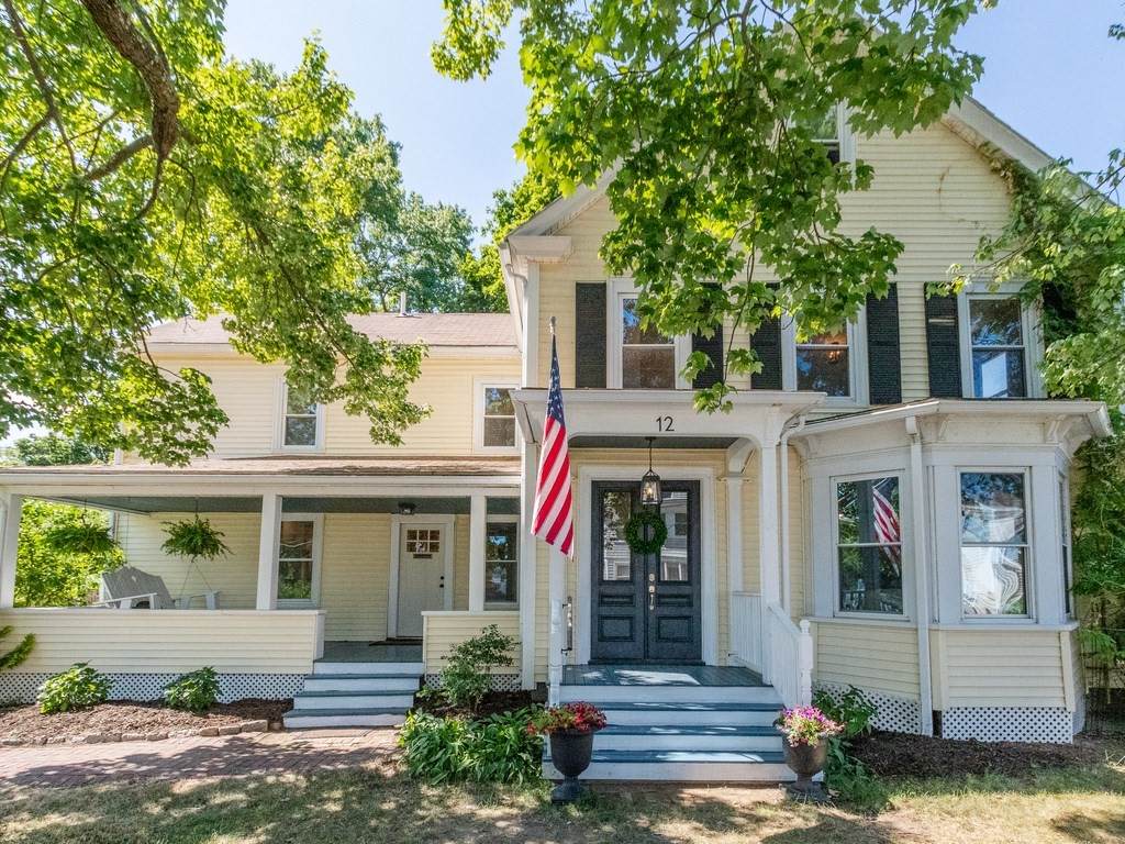 12 Lindbergh Rd - Photo 1
