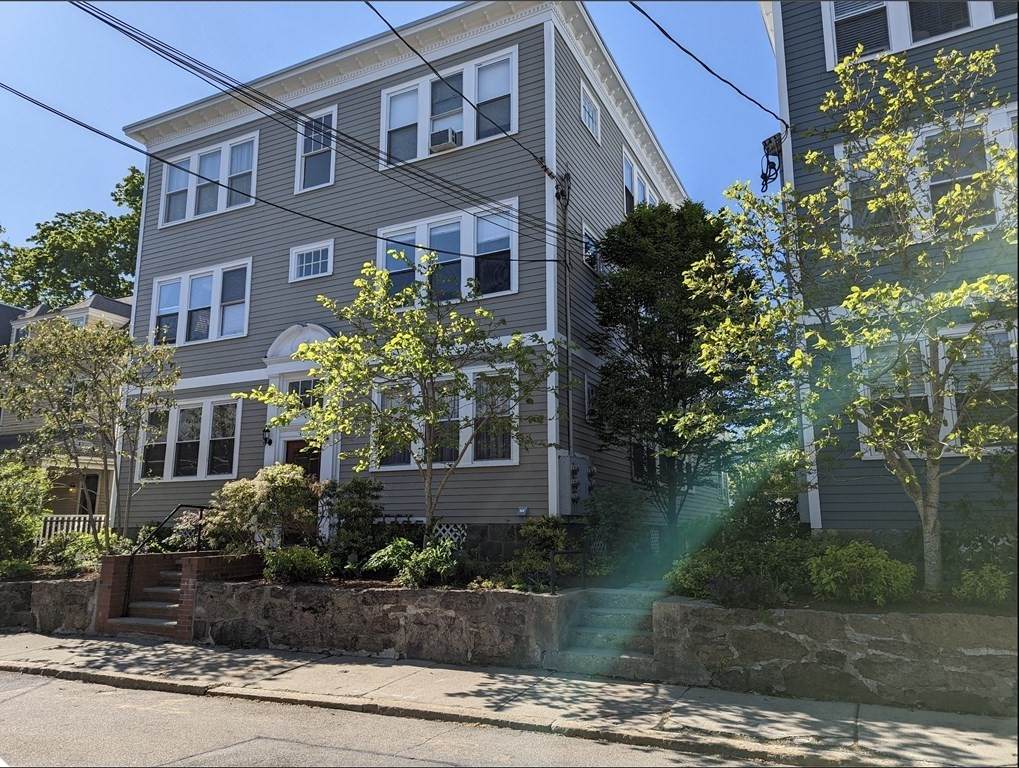 11 Sedgwick St - Photo 1