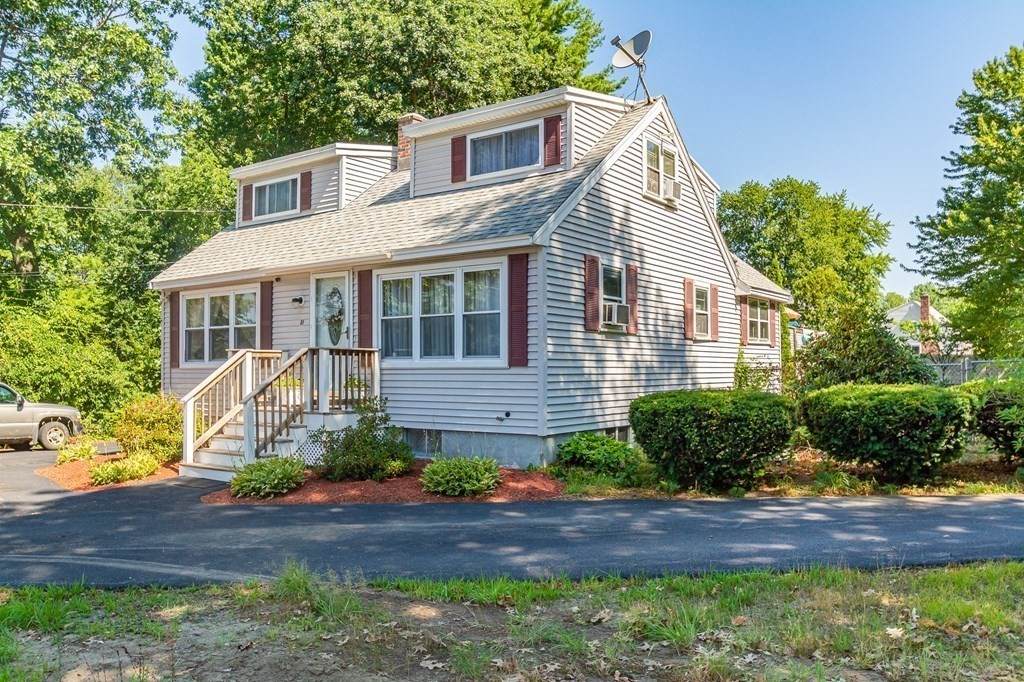 31 Grove Ave - Photo 1