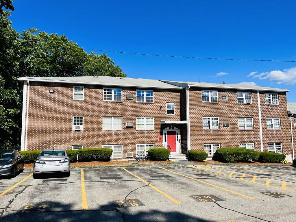 243 Boston Post Rd E - Photo 1