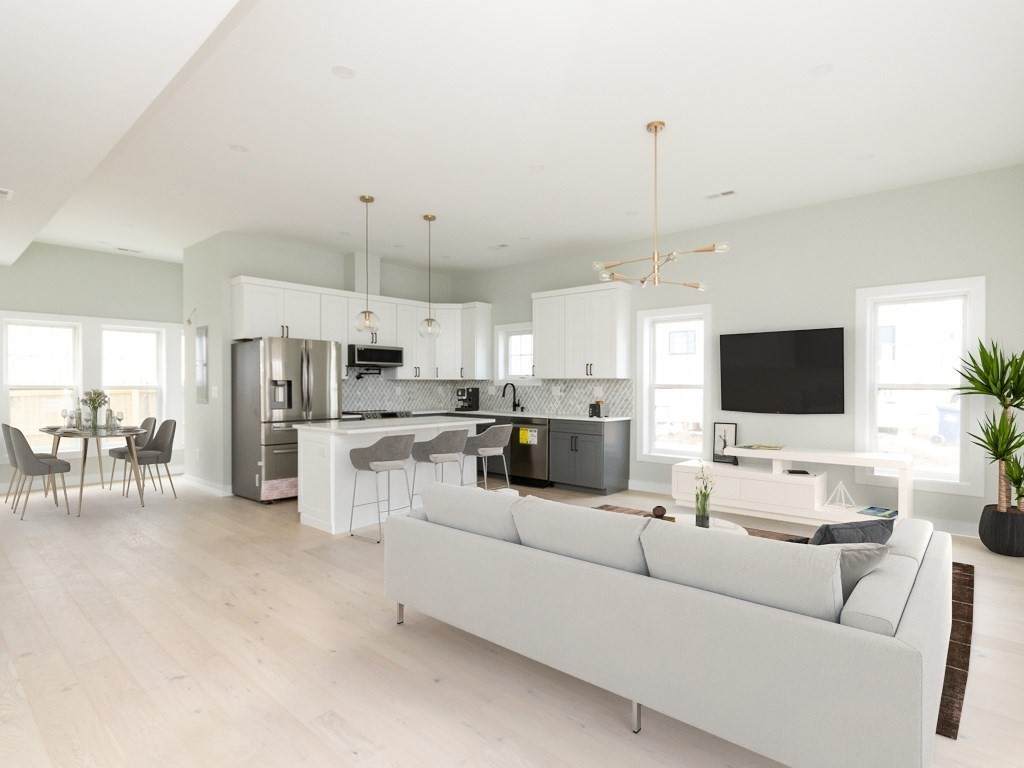 38 Temple St - Photo 1
