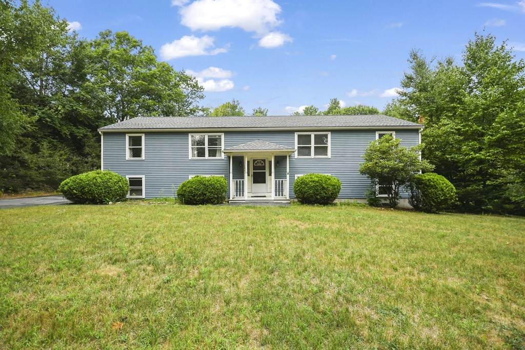 166 North Common Road - Photo 1