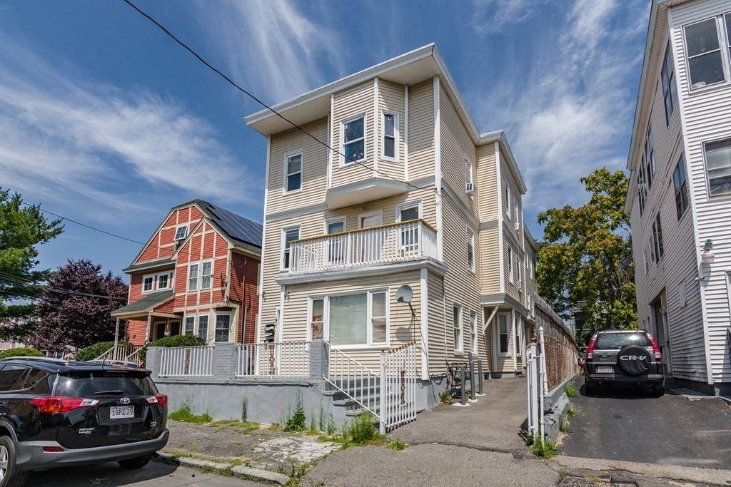 41 Summer St - Photo 1