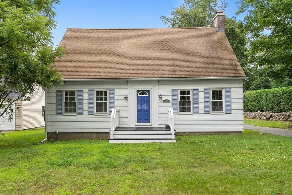 362 Pleasant St - Photo 1
