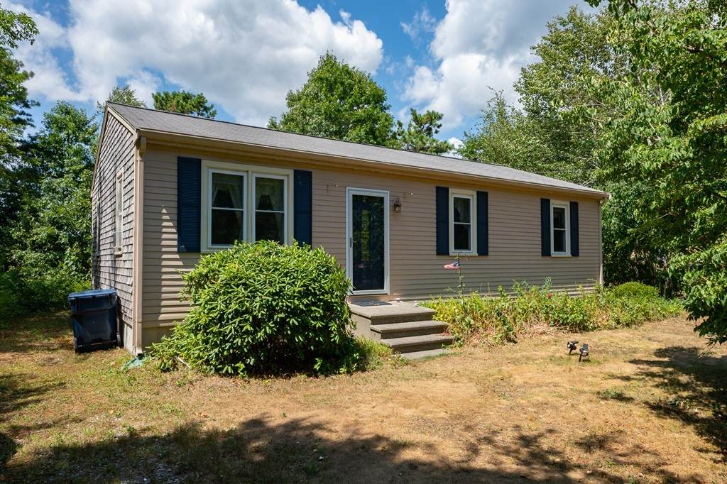 6 Nicholas Ave - Photo 1