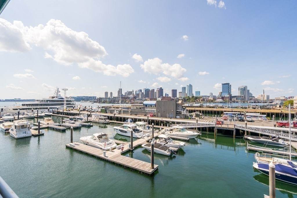 39 Constellation Wharf - Photo 1