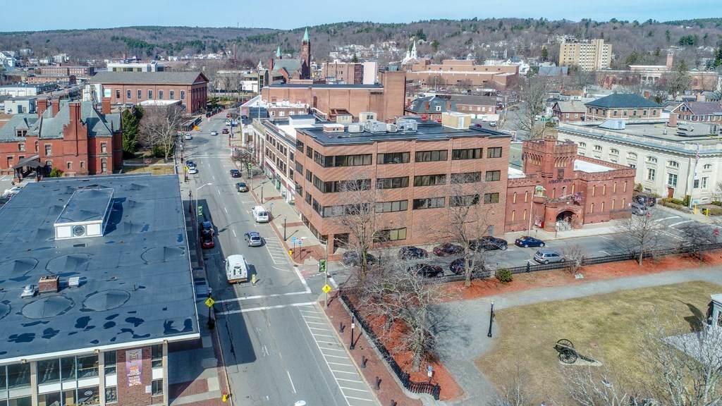 625 Main Street - Photo 1