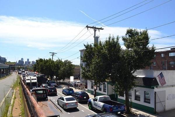 282-284 Mcgrath Highway - Photo 1