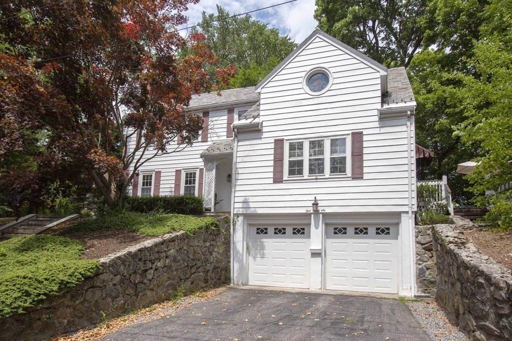 136 Wolcott - Photo 1