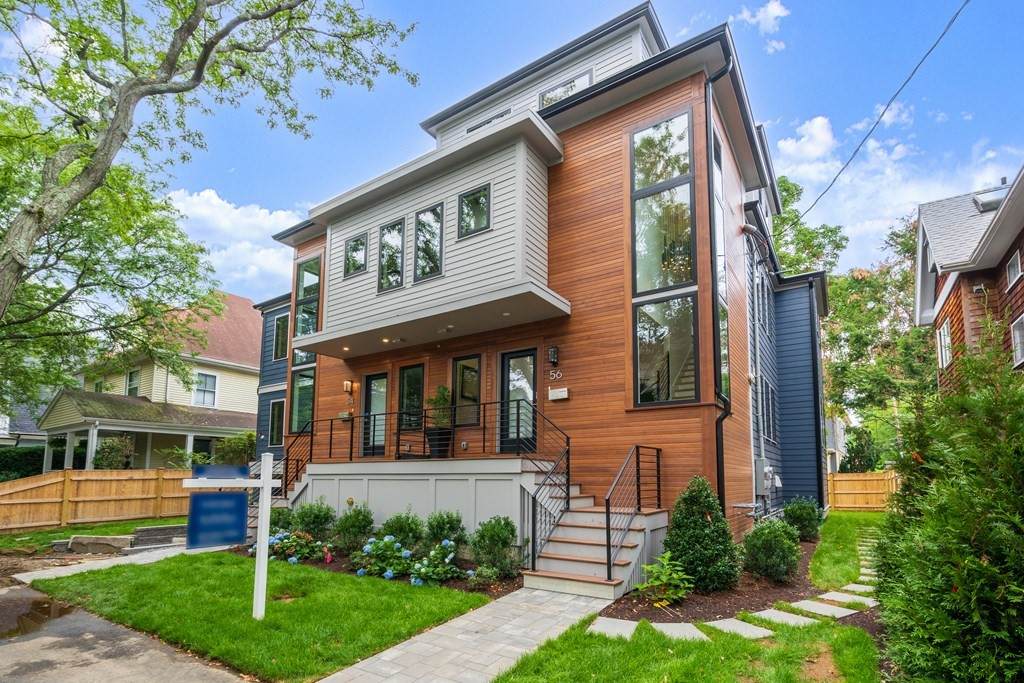 56 Thorndike St - Photo 1