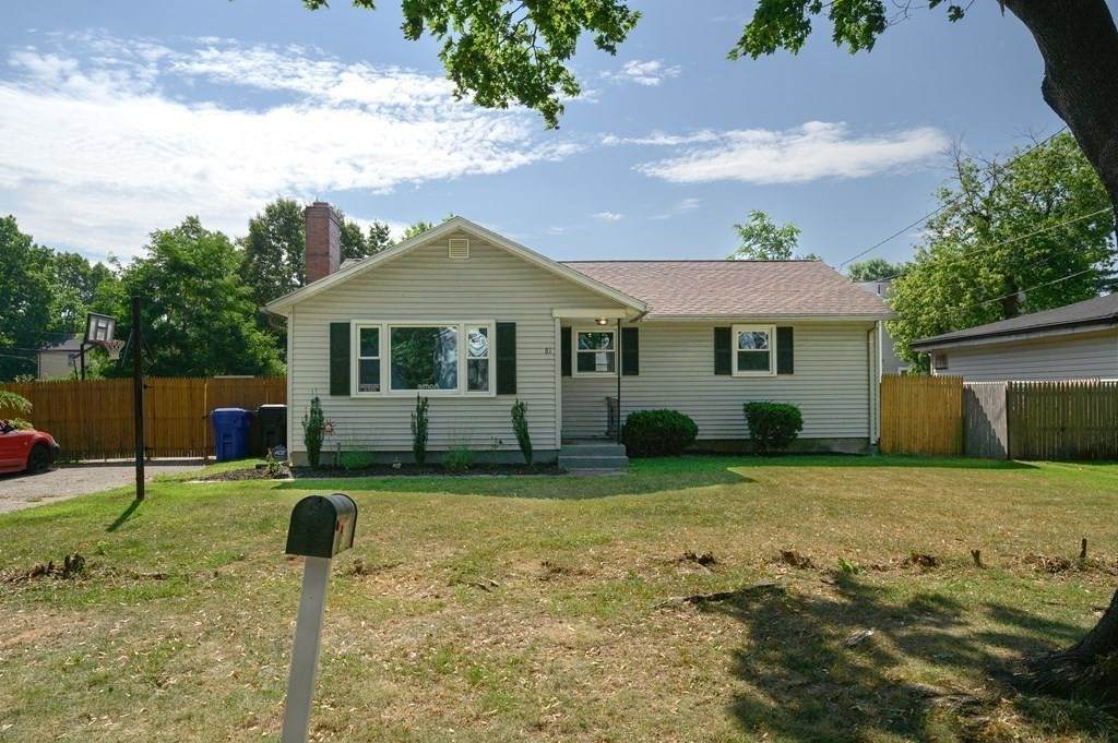 81 Brickett St - Photo 1