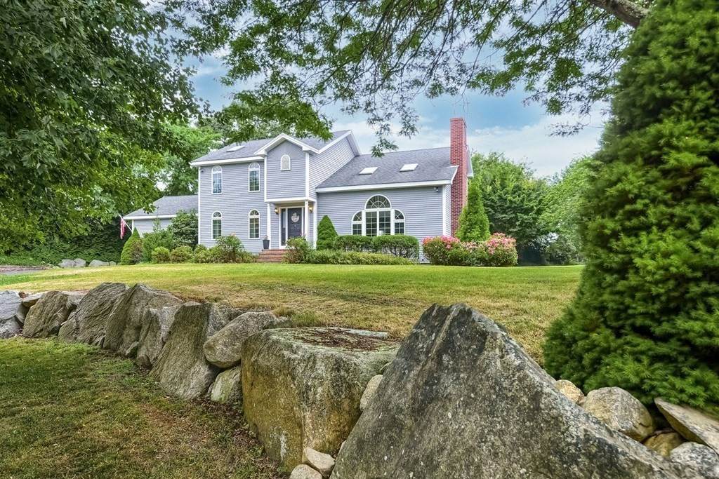 4 Vineyard Lane - Photo 1