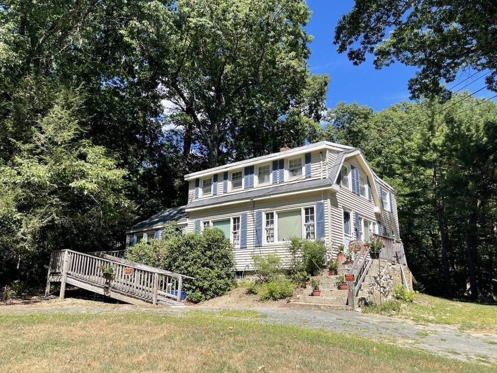 84 Spring Grove Road - Photo 1