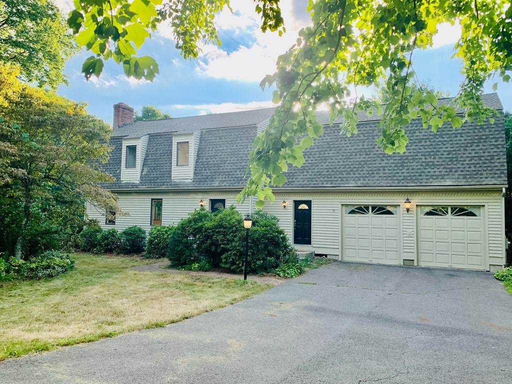 28 Alden Ave - Photo 1