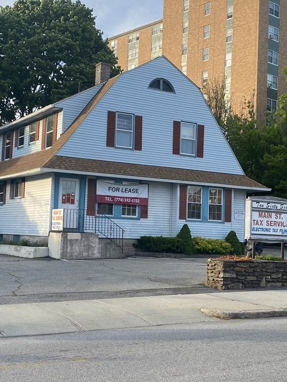 1066 Main St - Photo 1
