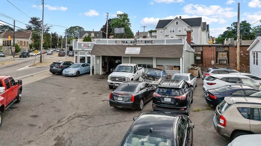 262 Central Avenue - Photo 1