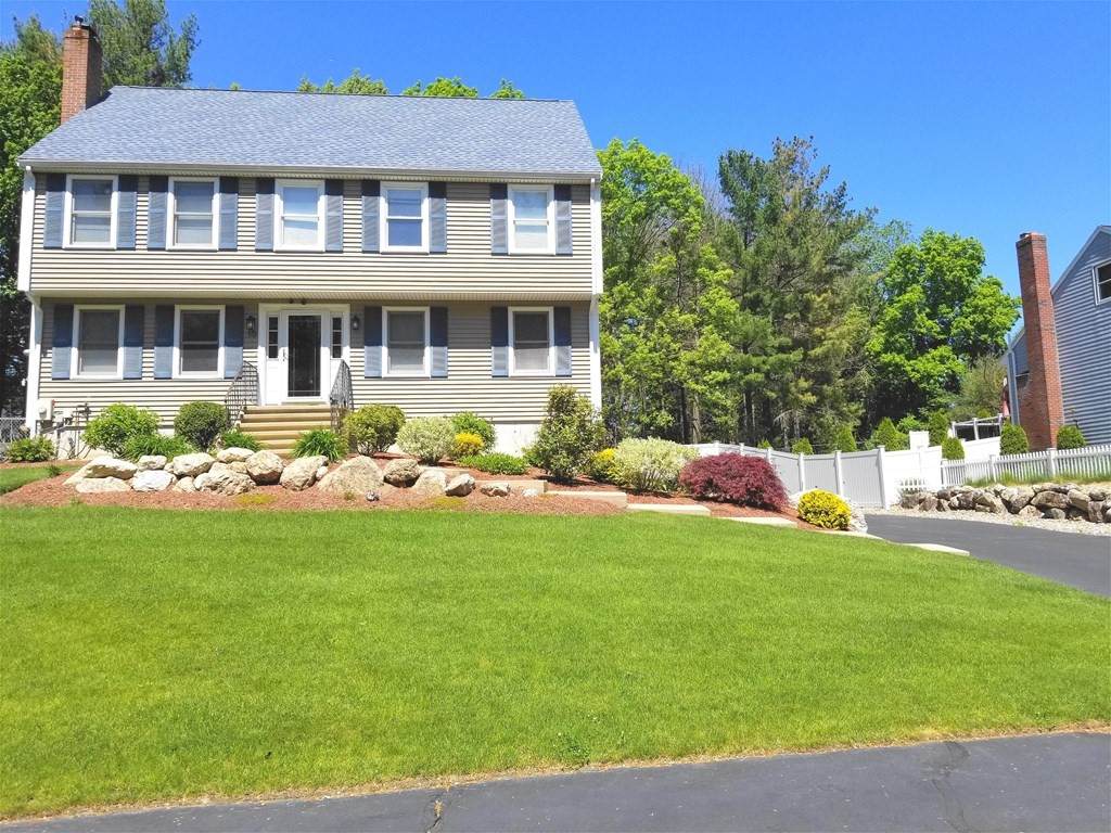 10 Blueberry Ln - Photo 1
